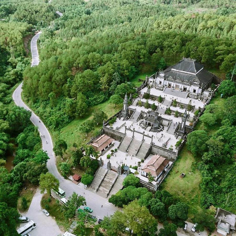 Tin Tin Hue Hostel Exteriör bild